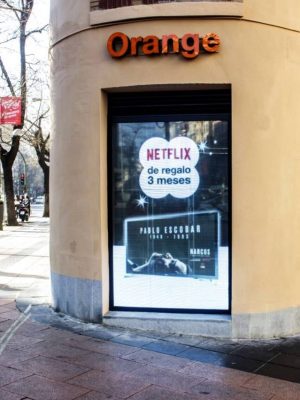 netflix transparent wall